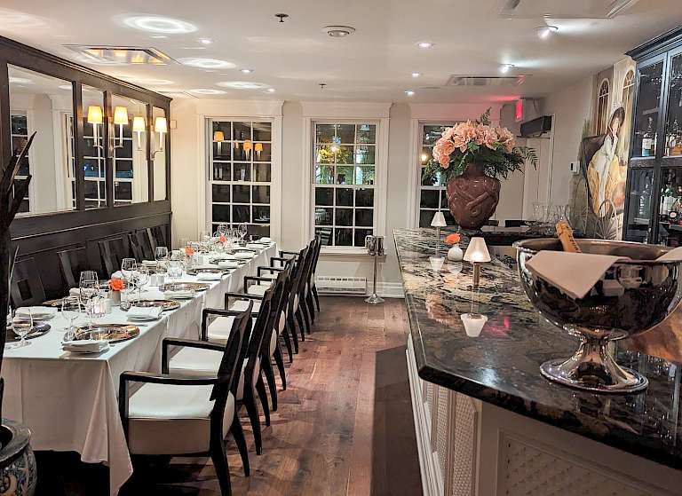 Semi-private Group Space